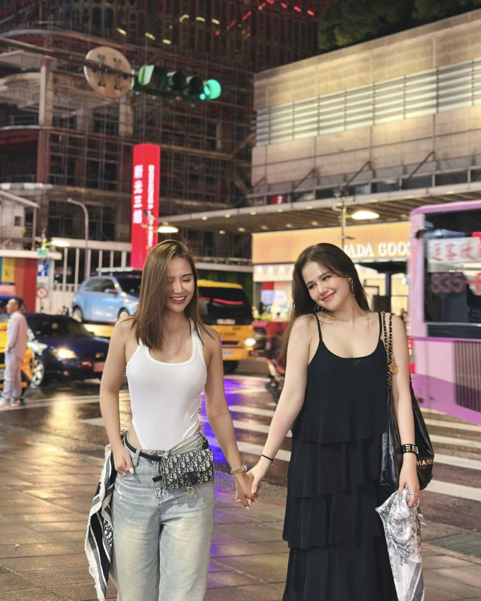 4 cách phối đồ đi du lịch siêu nổi bật, ăn ảnh của Huyền Lizzie - Ảnh 6. 4 cách phối đồ đi du lịch siêu nổi bật, ăn ảnh của Huyền Lizzie - Ảnh 6.