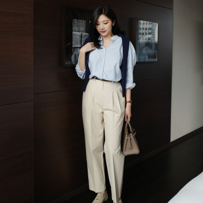 10 cách mặc quần ống đứng trẻ trung, tôn dáng cao ráo tới công sở - Ảnh 8. 10 cách mặc quần ống đứng trẻ trung, tôn dáng cao ráo tới công sở - Ảnh 8.
