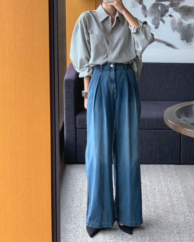 4 cách kết hợp áo sơ mi và quần jeans giúp bạn mặc đẹp trong mọi hoàn cảnh - Ảnh 3. 4 cách kết hợp áo sơ mi và quần jeans giúp bạn mặc đẹp trong mọi hoàn cảnh - Ảnh 3.